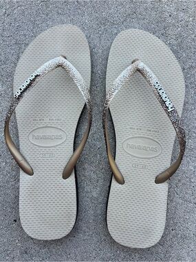 Havaianas Women's Glitter Strap Beige Flip Flops